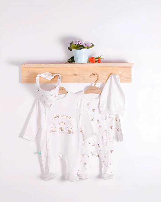 3-6 Ay Big Carrot Kız Bebek 4'lü Tulum Seti Beyaz