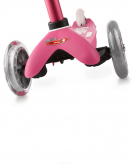 Micro Mini Deluxe Scooter Pink