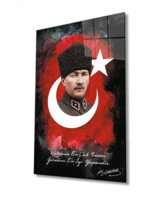 Vatanını En Çok Seven Görevini En Iyi Yapandır Atatürk Türk Bayrağı