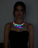 Rainbow Reflektörlü Kuş Kanadı ve Göz Detaylı Choker Kolye, Şık Lazer Kesim Kolye - APFT1414