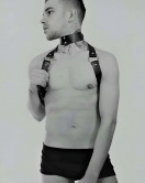 Tasmalı Seksi Deri Erkek Harness - APFTM35