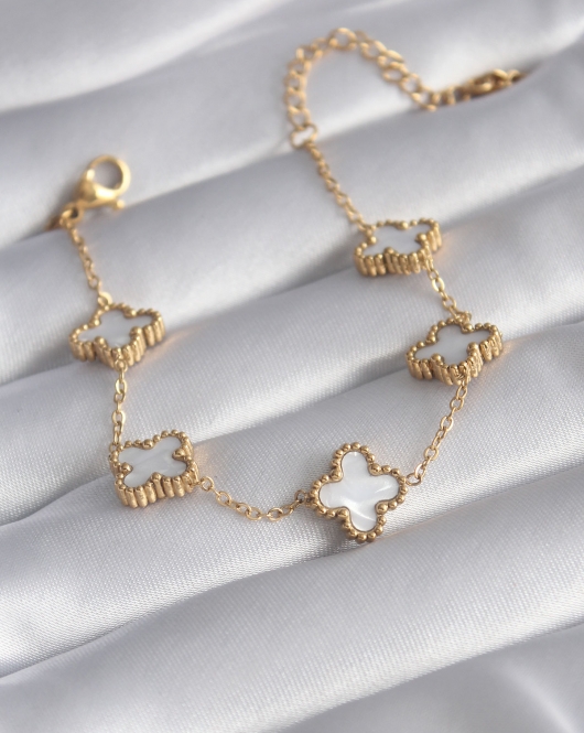 316L Çelik Gold Renk Küçük Yonca Model Kadın Bileklik