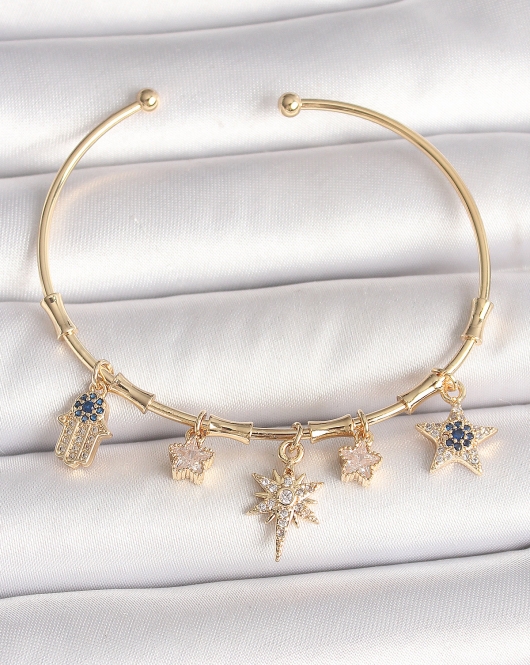 Pirinç Gold Renk Sallantı Zirkon Taşlı Kutup Yıldız Model Charm Model Kadın Bileklik