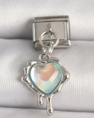 316L Çelik Gümüş Renk Mavi Hologram Mineli Eriyen Kalp Model Nomination Charm