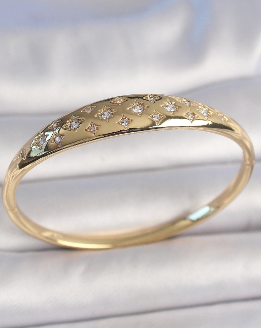 Pirinç Gold Renk Zirkon Taşlı Yıldız İşlemeli Kadın Kelepçe